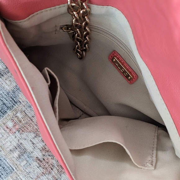 coral clutch/crossbody purse with gold chain - Picture 3 of 8